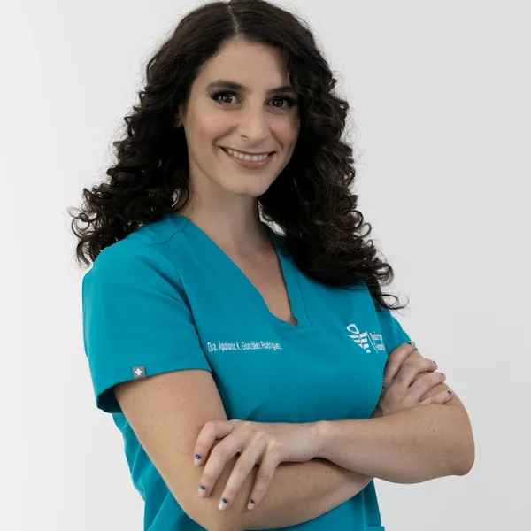 Retrato de la doctora Lucía Fernández, encargada de higiene y estética dental